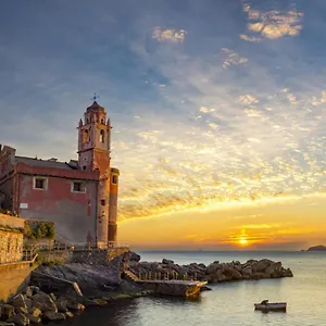 https://la-casetta-del-pescatore.hotelitalianriviera.com